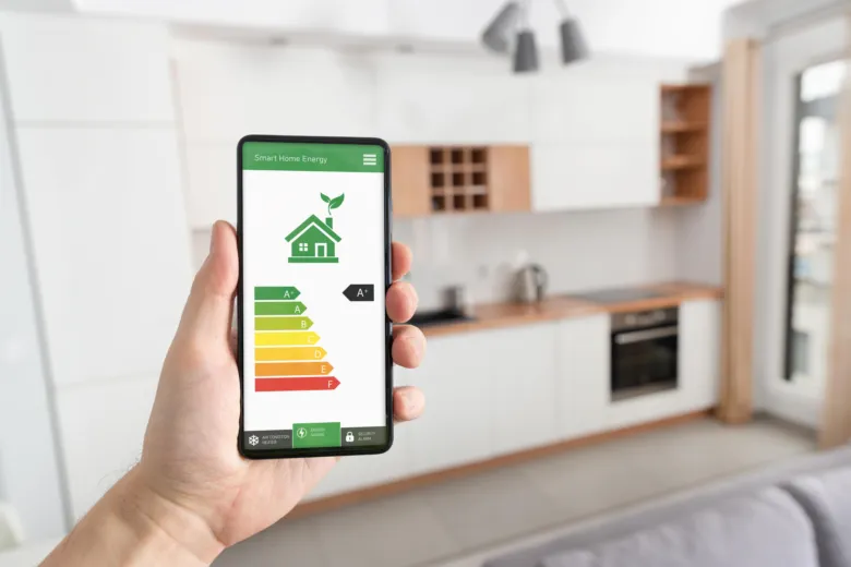 Mobilní aplikace pro sledování spotřeby elektřiny v domácnosti s hodnocením účinnosti.